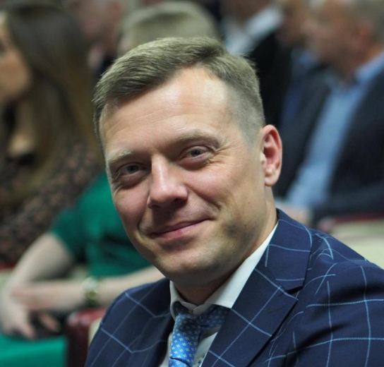 Денис Бушуев